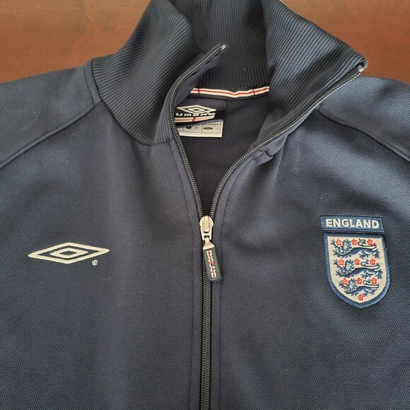 Umbro Dark Blue England Performance Jacket - Picture 3 of 6